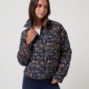 NWT Travis Mathew Marin Jacket Navy Floral Print • XS